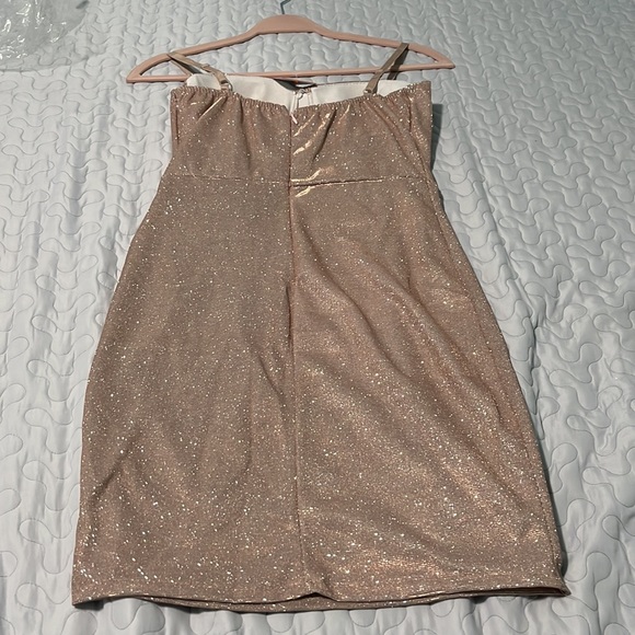 PARISIAN NUDE METALLIC BUST CUP DRESS SIZE M - Picture 5 of 8